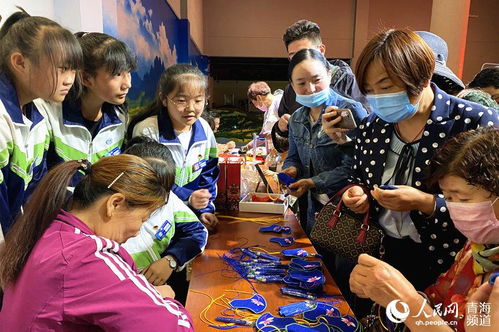 西宁湟中 多彩青绣 绣出美好新生活